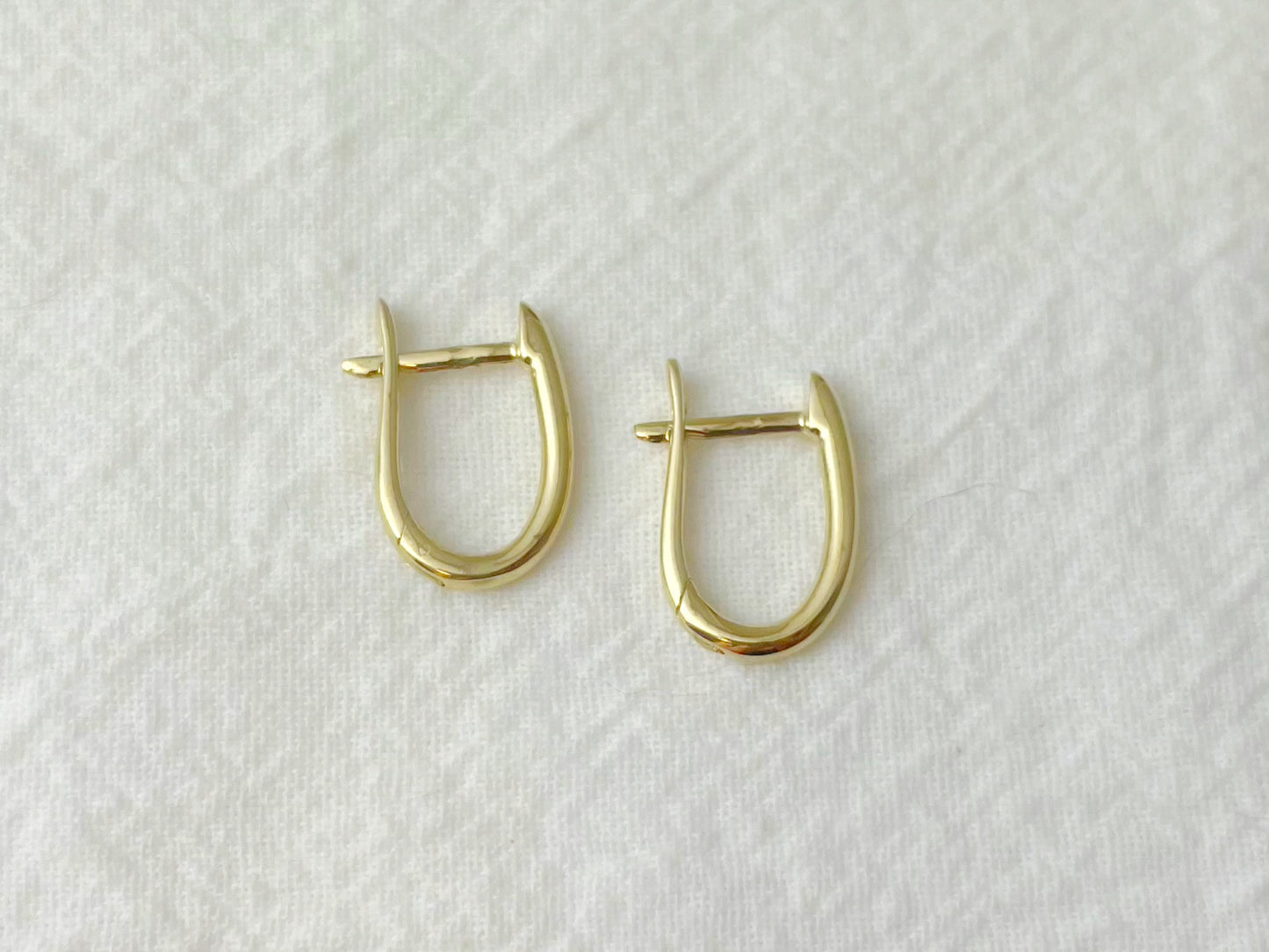 14K Yellow Gold Oval Huggie Earrings