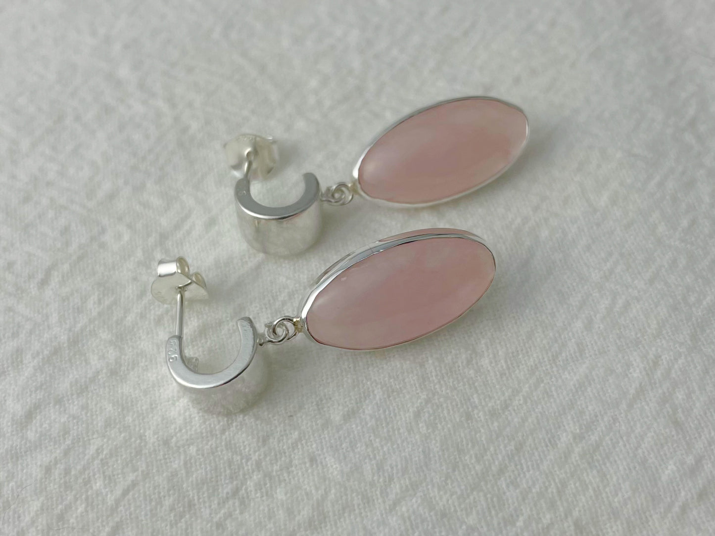 Blush Glow – Silver Rose Quartz Earrings