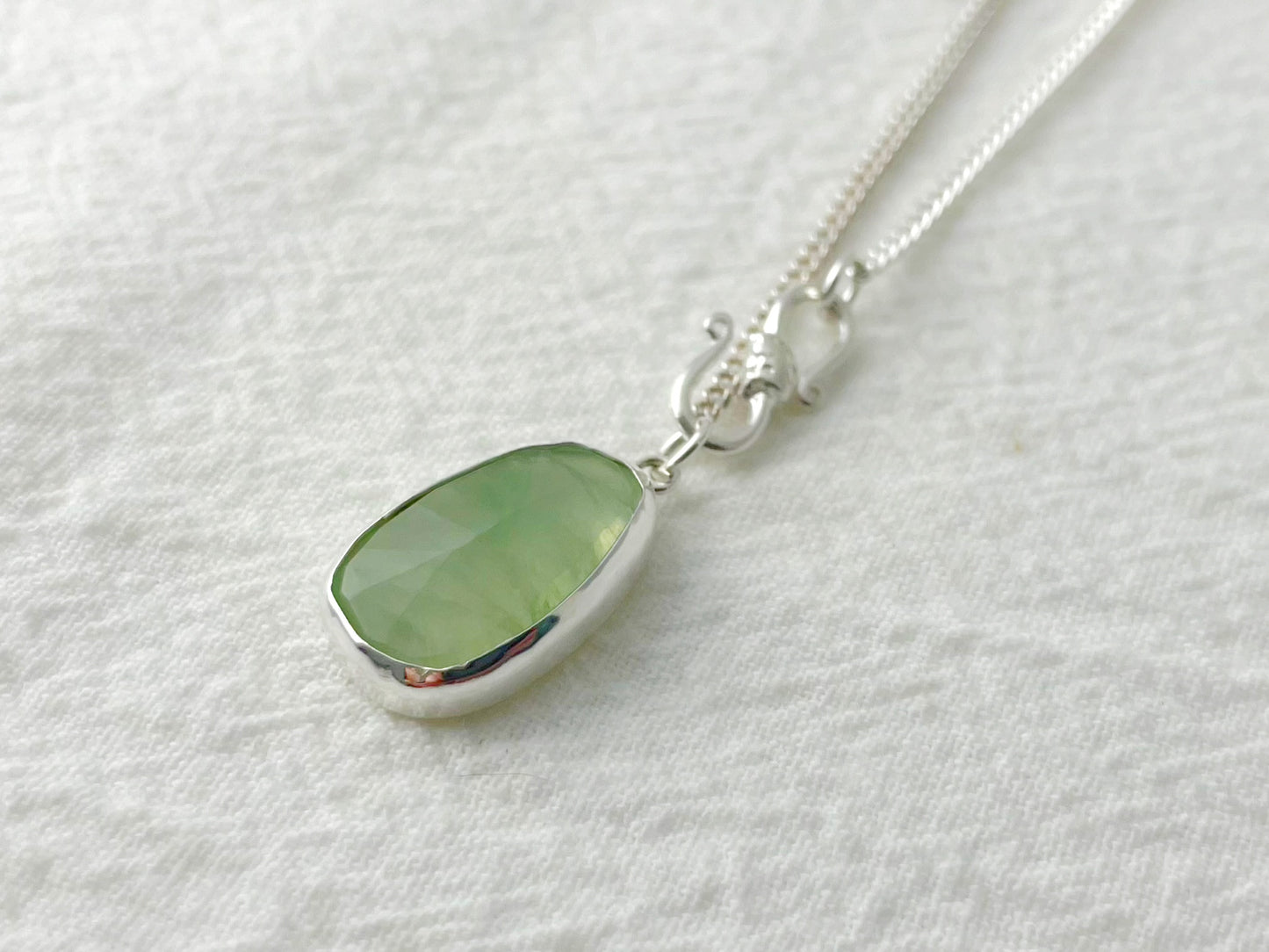 Celadon Dream – Silver Prehnite Necklace