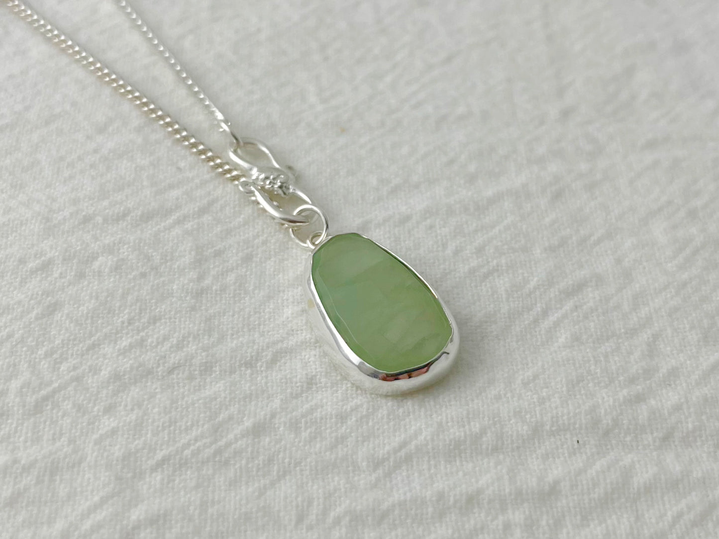 Celadon Dream – Silver Prehnite Necklace