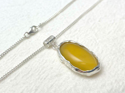 Amber Dawn – Silver Yellow Carnelian Pendant