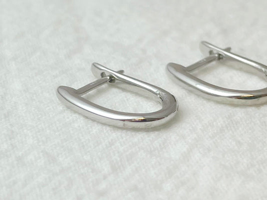 14K White Gold Oval Huggie Earrings