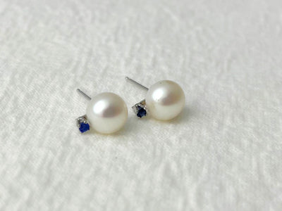 Nocturne 14k Gold Pearl & Sapphire Stud Earrings
