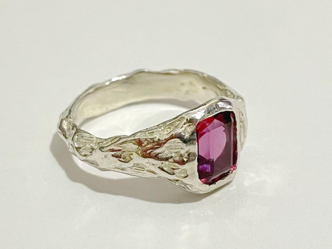 Crimson Tide – Silver Pink Topaz Ring