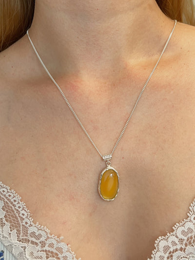Amber Dawn – Silver Yellow Carnelian Pendant