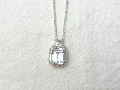 Crystal Tide – Silver White Topaz Pendant
