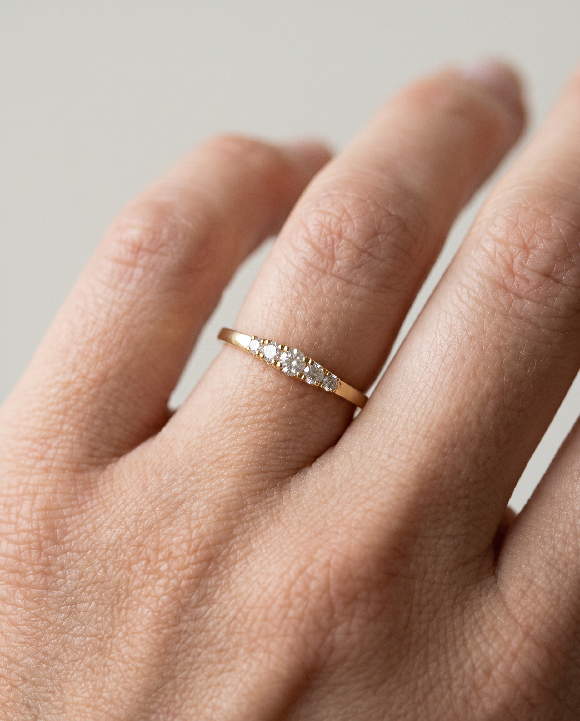 14K Gold Five-Stone Moissanite Graduated Band - Size 7