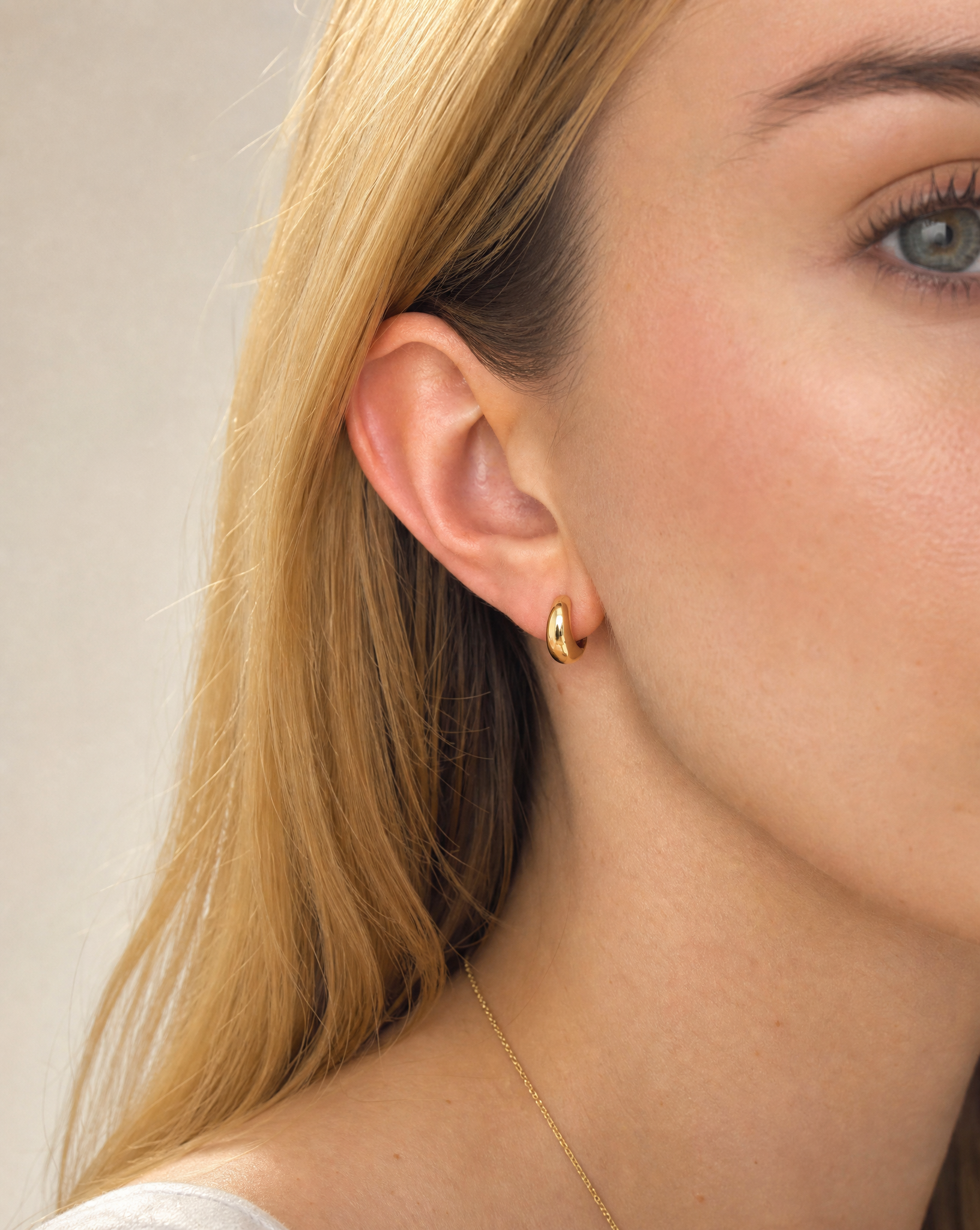 14K Gold Chunky Huggie Earrings