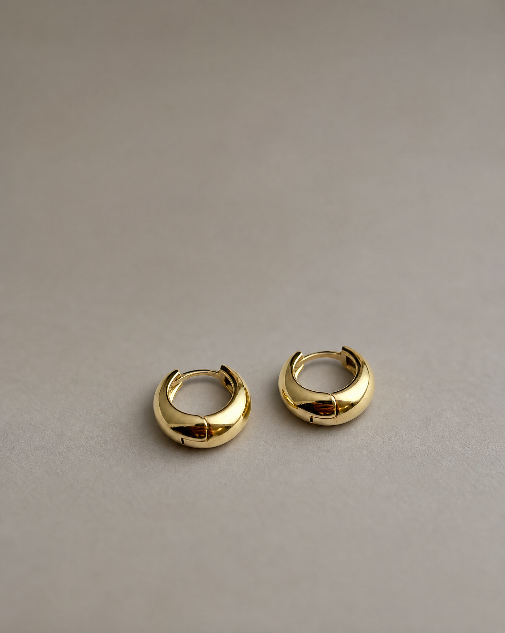 14K Gold Chunky Huggie Earrings