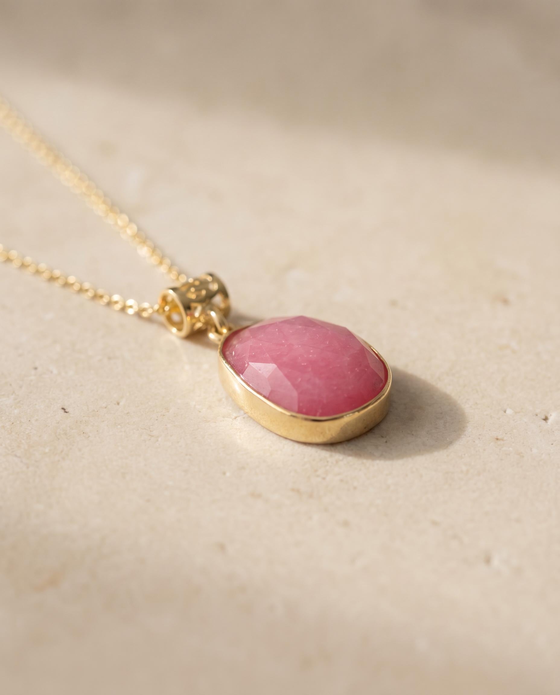 Belle 14K Gold Pink Opal Necklace