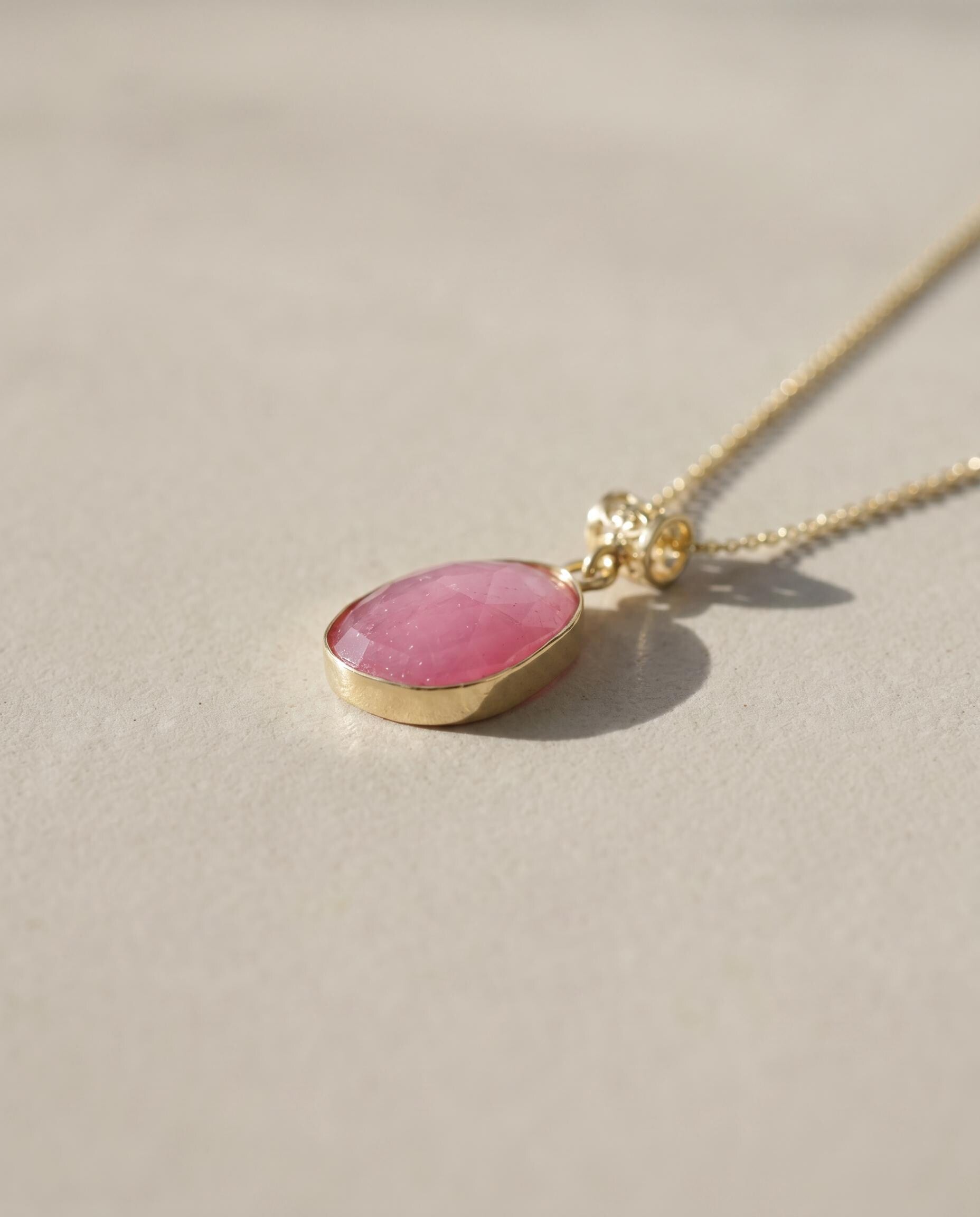 Belle 14K Gold Pink Opal Necklace