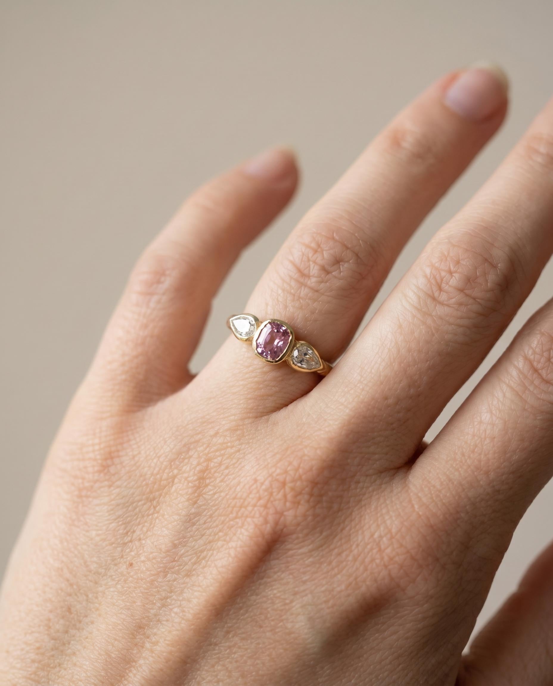 Angelique 14 Gold Sapphire Ring