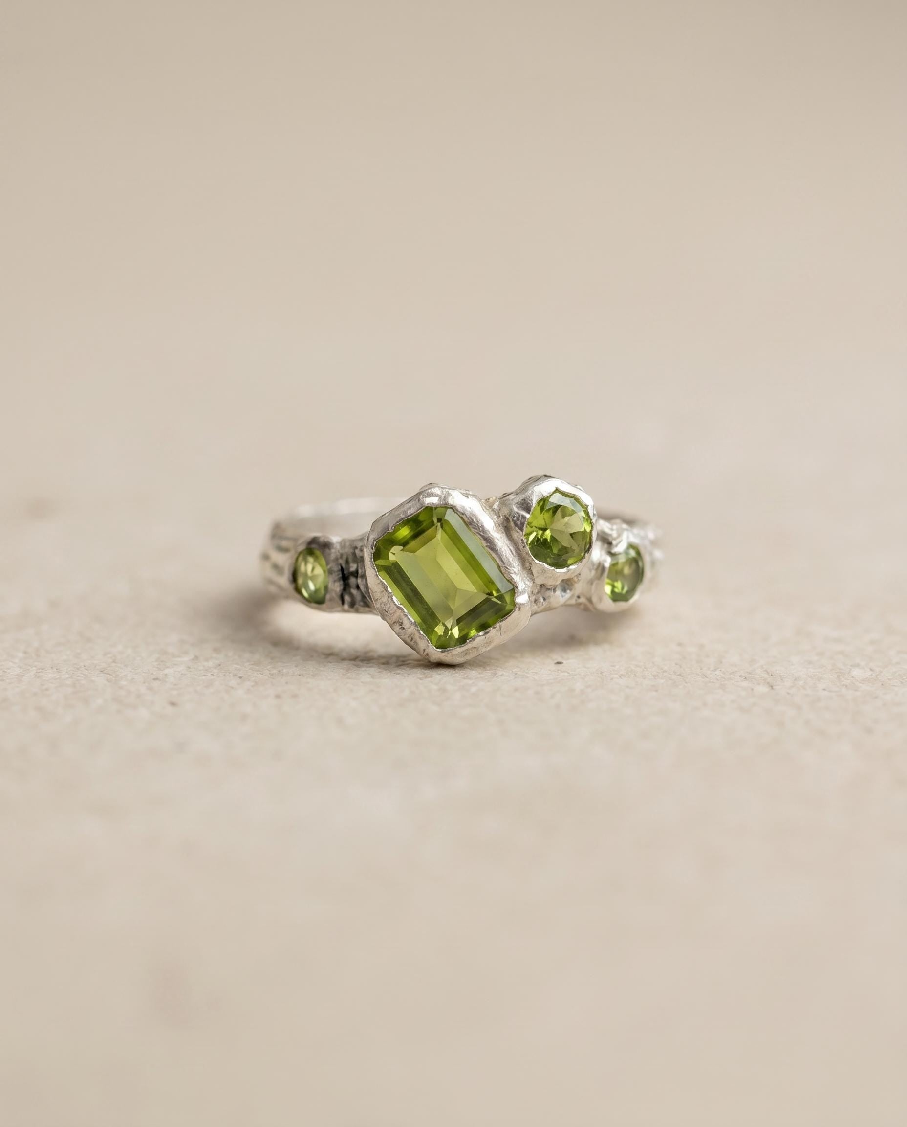 Apolline Sterling Silver Peridot Ring