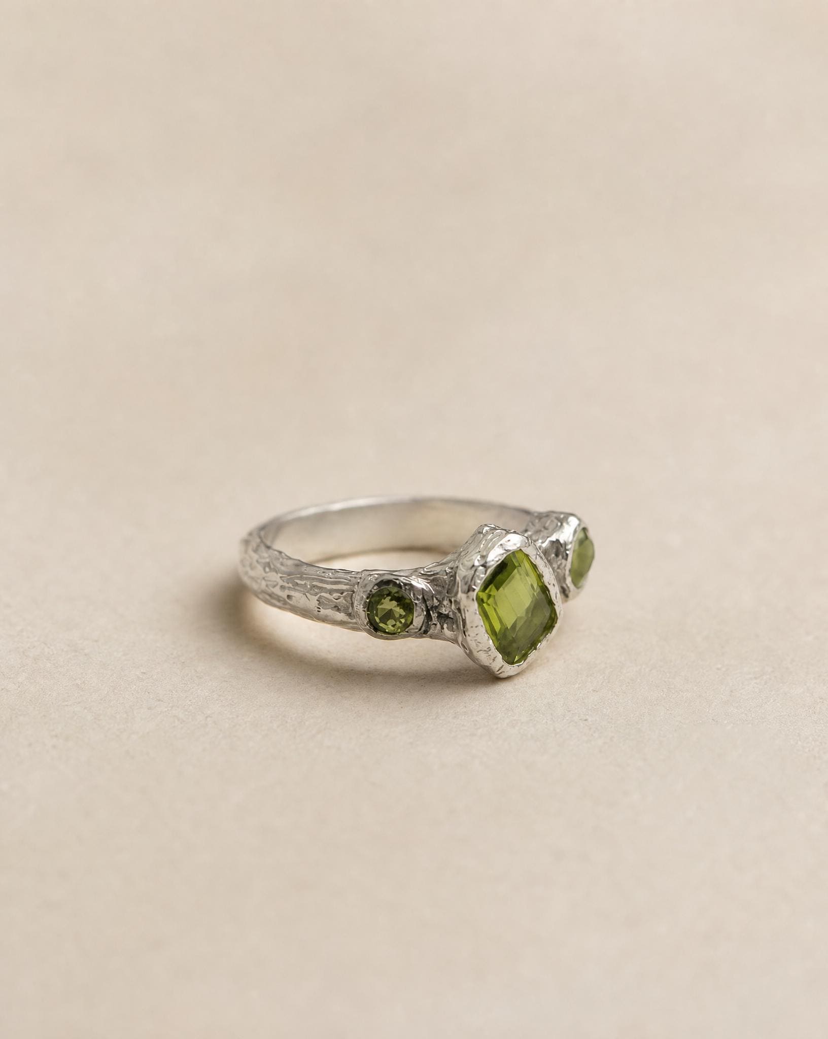 Apolline Sterling Silver Peridot Ring
