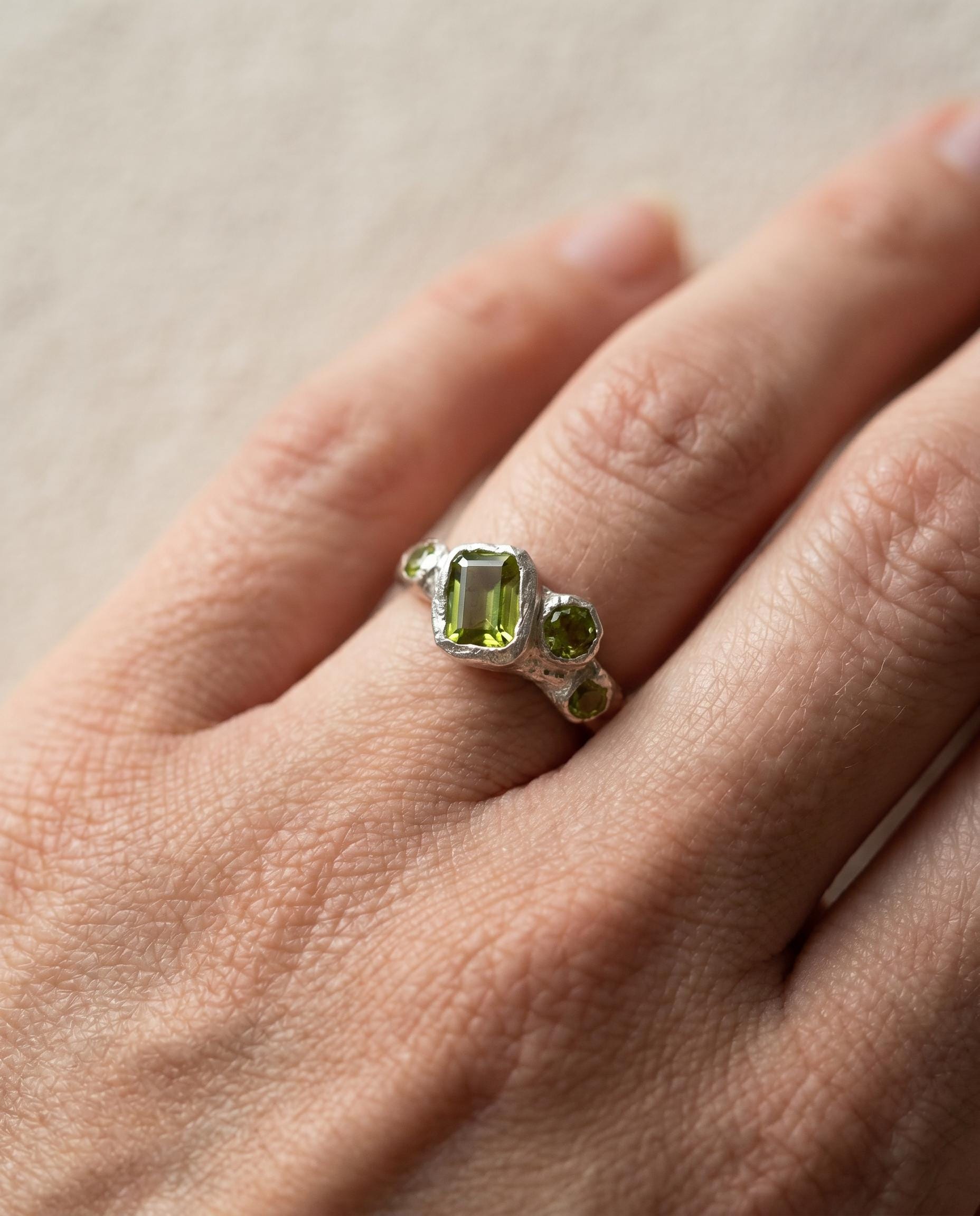 Apolline Sterling Silver Peridot Ring